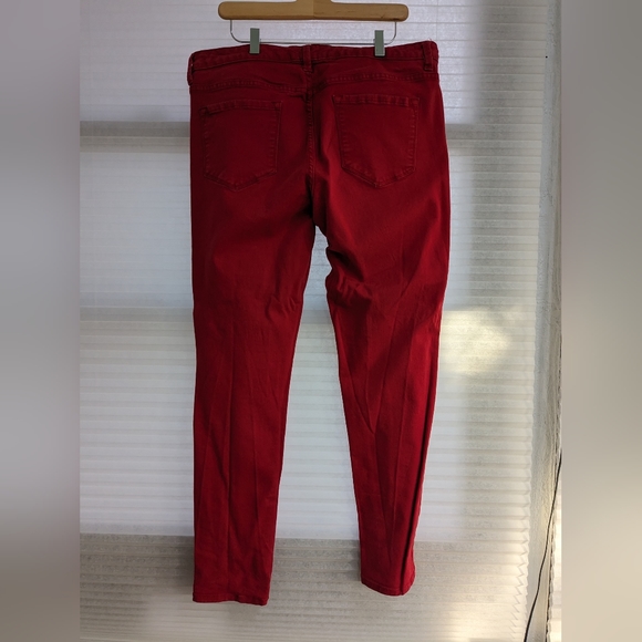 J. C.P. Skinny Super Soft Premium Denim Jeans 18 Red Mid Rise - Picture 4 of 4